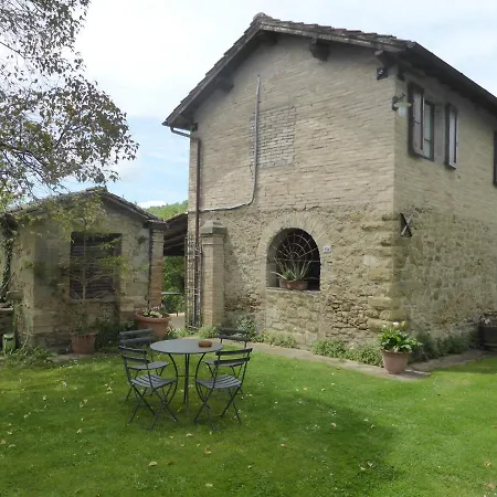 La Casa Paterna * Monte Santa Maria Tiberina